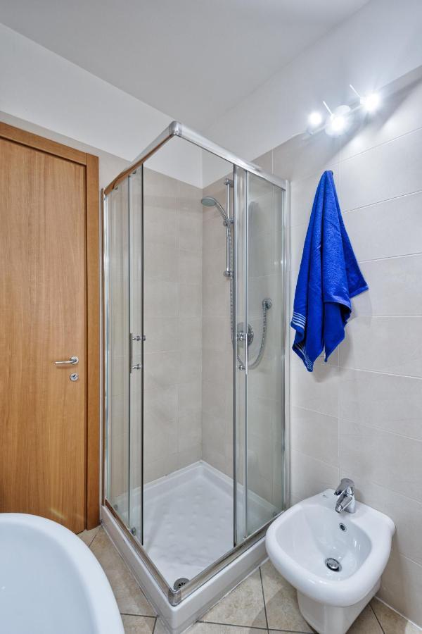 Casa Alessandro Con Piscina Lago Di Garda Salionze Exterior foto